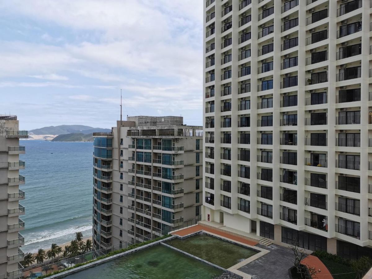 Gold Coast Luxury Apartment Нячанг Екстер'єр фото