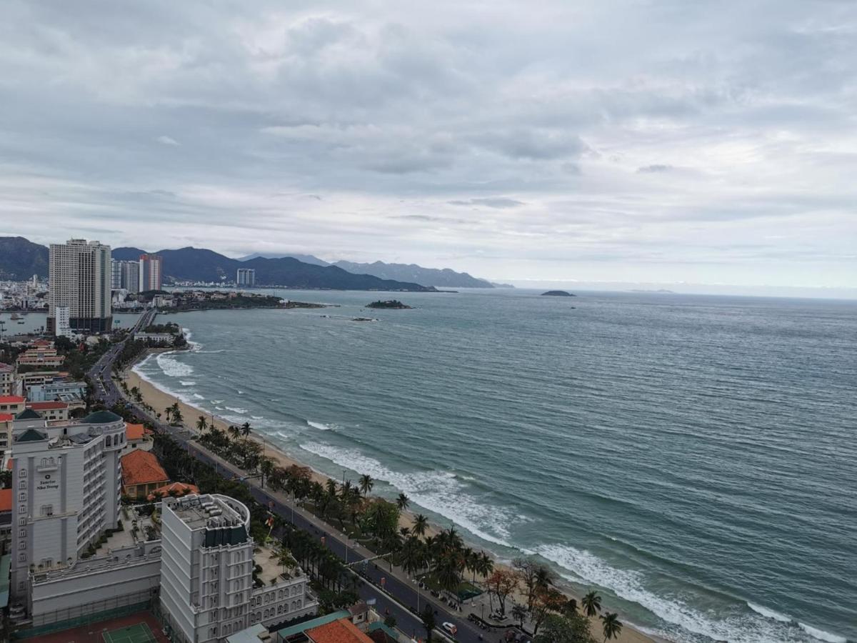 Gold Coast Luxury Apartment Нячанг Екстер'єр фото