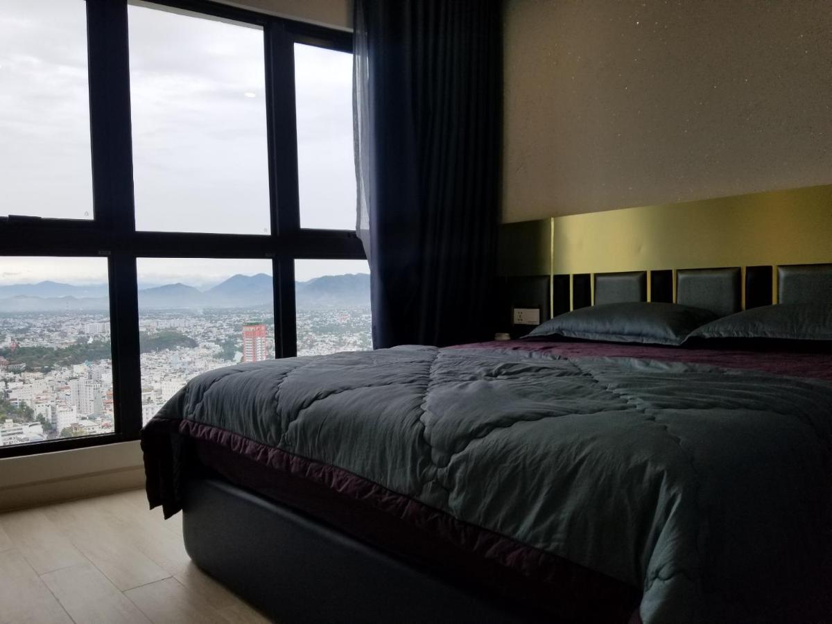 Gold Coast Luxury Apartment Нячанг Екстер'єр фото