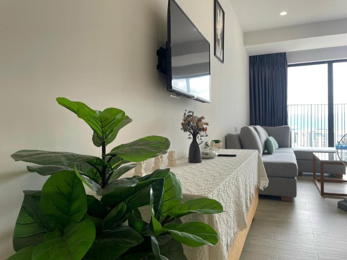 Gold Coast Luxury Apartment Нячанг Екстер'єр фото
